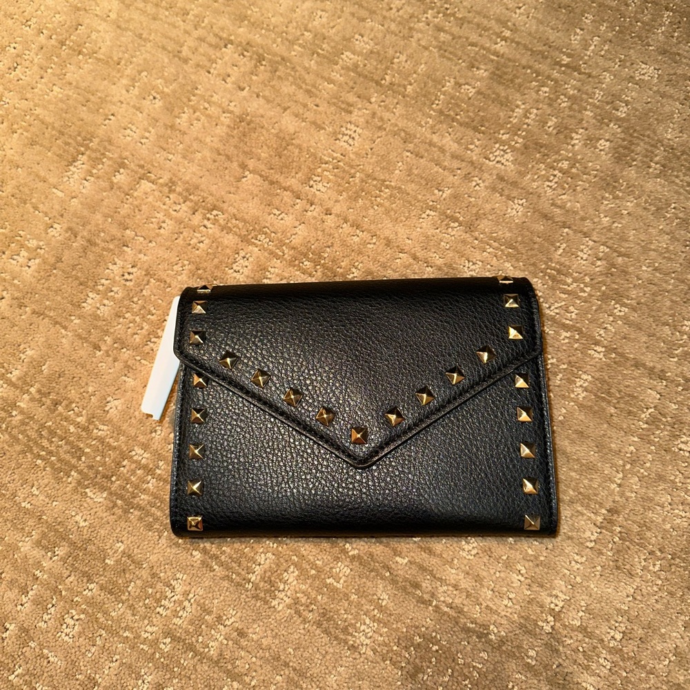 BAG WITH GOLD CHAIN NWT